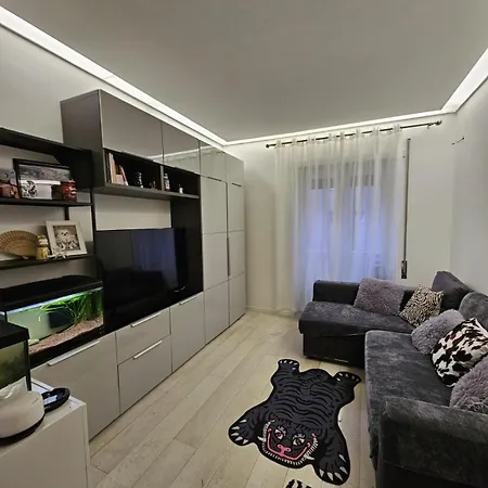 Easy Tiburtina Apartment Rom