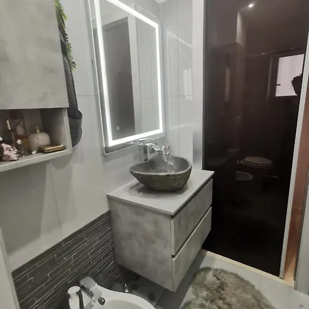 Easy Tiburtina Apartment Rom
